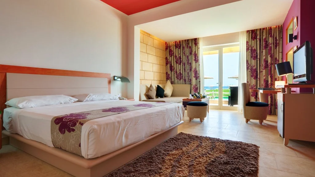 الفندق بارسلو تيران ريزورت - شرم الشيخ